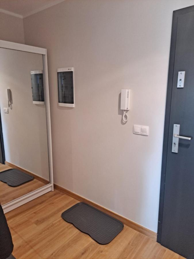 Apartament Sarna Jelenia Gora Bagian luar foto