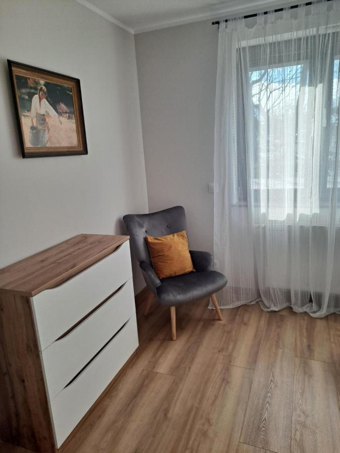 Apartament Sarna Jelenia Gora Bagian luar foto